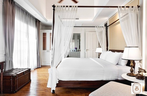 Wat Ket Hotel | Buri Sriping Riverside Resort & Spa