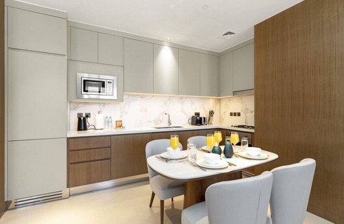 Downtown Dubai Apartment | Burj Khalifa Pool View Dubai Mall Address Opera 2B