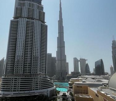 Downtown Dubai Apartment | Burj Khalifa view, 3 Bedroom Apartment in Boulevard Point, Connected to Dubai Mall