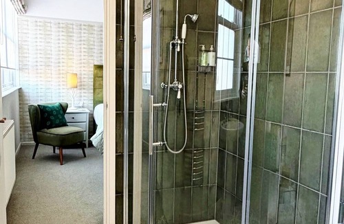 Sheringham Hotel | Burlington Berties