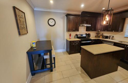 Burnaby Villa | Burnaby 4 bed 3 bath duplex