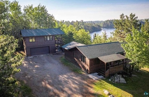 Ely Cabin | Burntside Lake Cabin & Guest House w/Expansive Views - 4 seasons, pet-friendly