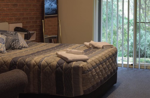 Burra Hotel | Burra Motor Inn