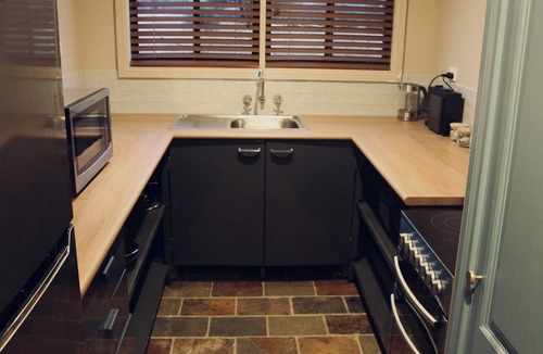 Two Mile Flat House | Burraburoo Retreat: Escape Explore Reset