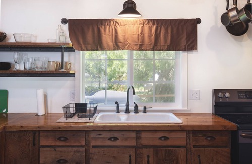 Index House | Bush House Inn