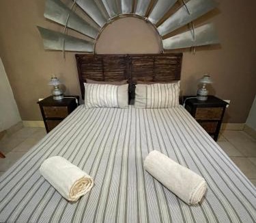 Modimolle Cabin | Bush Lovers Lodge