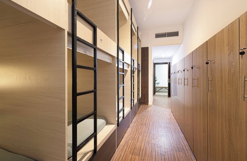 Downtown Dubai Hostel | Business Bay central Host