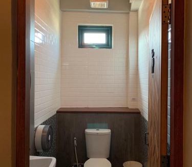 Wieng Hostel | Busket Hostel