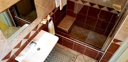 Klerksdorp House | Butlers Crown
