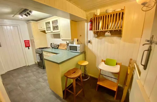 Codsall Cottage | Butterfly&Bumblebee Cottages: Two beautiful period houses just 30meters apart