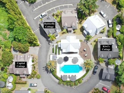 Russell House | Butterfly Cottage 2 or 3 Bedroom- Russell Cottages Collection