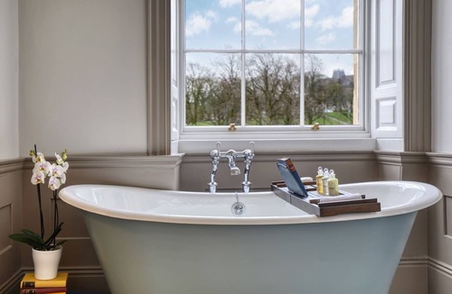 Buxton Hotel | Buxton Crescent