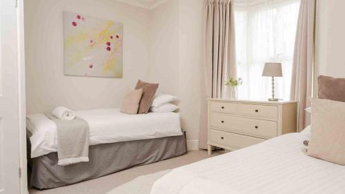 Hurdlow House | Buxton Lodge
