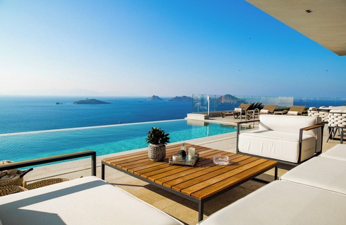 Turgutreis Villa | BV-2585 Panoramic Sea View 5+1 Villa with Private Pool in Turgutreis