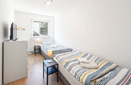 Gingen an der Fils Apartment | Bw09b - Gemütliche Ferienwohnung in Gingen an der Fils, 90qm, 4 Schlafzimmer, Max. 8 Personen