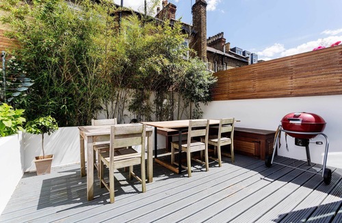 Queenstown House | By Battersea Park, by Veeve