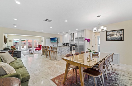 Bel Air House | BY THE SEA VACATION VILLAS 4 BED PRIVATE POOL/STEPS TO BEACH gated community