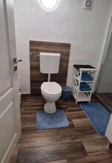 Altmorschen Apartment | byJoe