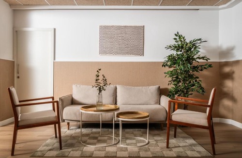 Eixample Hotel | BYPILLOW Erba