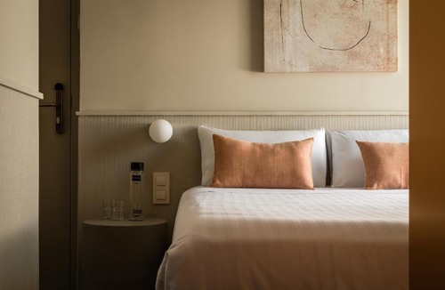 Eixample Hotel | BYPILLOW The Bloom