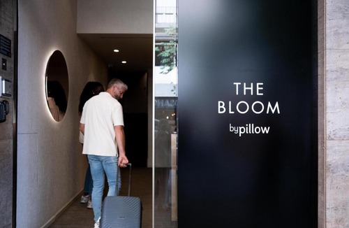 Eixample Hotel | BYPILLOW The Bloom
