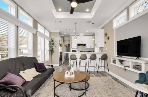 Owens Cross Roads House | Byrd 7 Nesting Nook