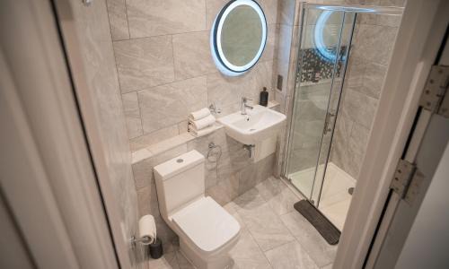 Mickleham House | Byttom Hill - Mickleham