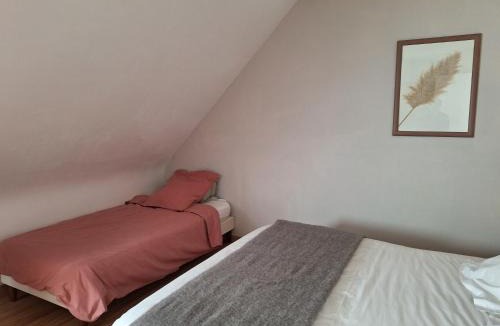 Porspoder Bed & Breakfast | Côté West - Spacieuse Chambre d'Hôtes à 400 m de la mer et du GR34 - Confort, Accueil personnalisé - Petit déjeuner compris