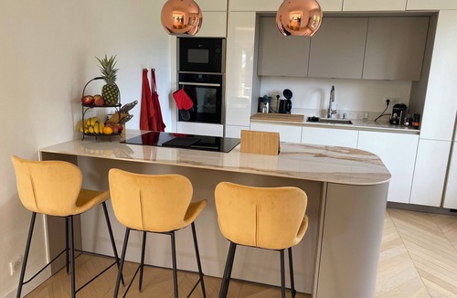 Antibes House | Côte d'Azur-Villa for 6 people - sauna - pool-trampoline-beach