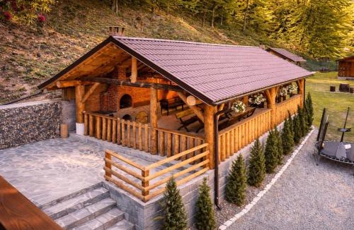 Suncuius Other | Căbănuțe Izbândiș