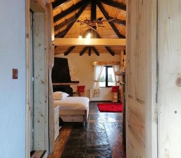 Moeciu de Sus Ski Chalet | Căsuța Con