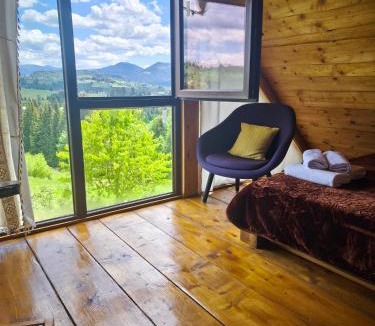 Piatra Fantanele House | Căsuța de la munte