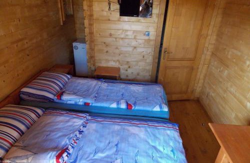 Beclean Cabin | Căsuțe Suzanne Băile Figa-cu aer conditionat