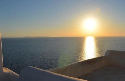 Kini House | C & C Cycladic house with endless sea view