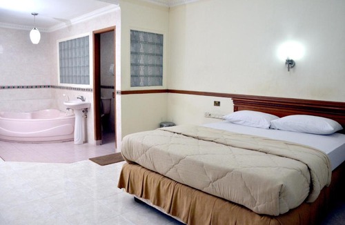 Johar Baru Hotel | C'ONE Cempaka Putih