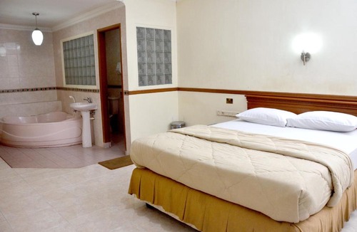 Johar Baru Hotel | C'ONE Cempaka Putih
