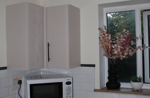 East Wickham Apartment | C&S Luxe - Work & Explore Stay