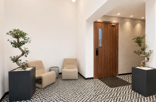 Larnaca City Centre Apartment | C-Side Deluxe Studios with Balconies in Finikoudes