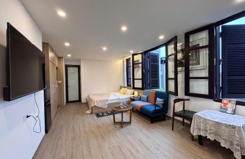 Nhat Tan Apartment | C-Will 347 Âu Cơ - Self check-in