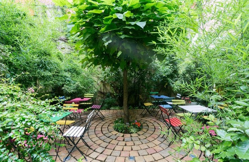 3rd Arrondissement Apartment | C3G Spicy Fox