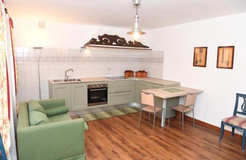Concordia Sagittaria Apartment | CA ADELAIDE APPARTAMENTO IN RANCH CON GIARDINO