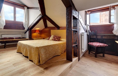 San Polo Apartment | Ca' Badoer Attic