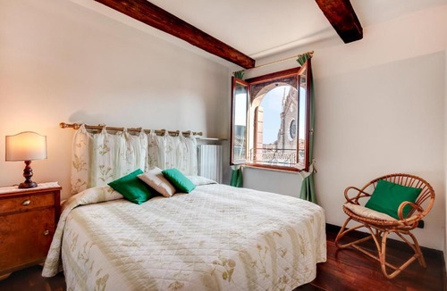 San Polo Apartment | Ca' Badoer East Studio