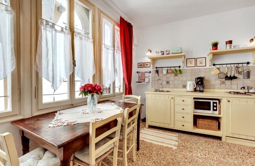 San Polo Apartment | Ca' Badoer Frari