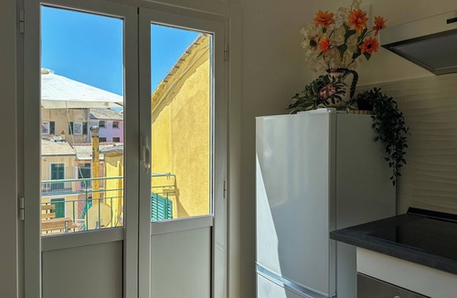 Vernazza Apartment | Ca' Bea Apartment with AC and Terrace