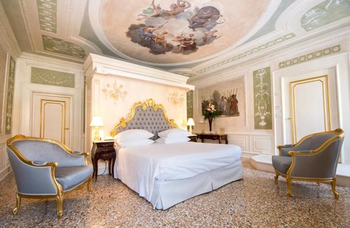 Cannaregio Hotel | Ca' Bonfadini Historic Experience