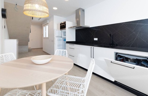 El Cabanyal Apartment | Ca Celieta Beach III. WiFi+Air-conditioning