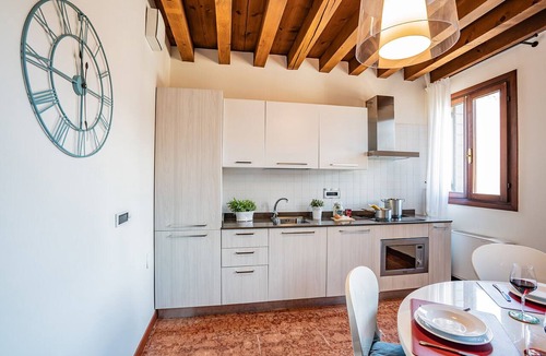 Santa Croce Apartment | Ca' Del Monastero 6 Collection