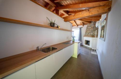 Malcesine Bed & Breakfast | Ca del Tocio Restaurant and rooms with breakfast and lake view