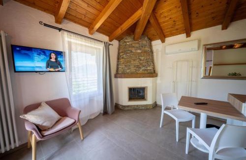 Malcesine Bed & Breakfast | Ca del Tocio Restaurant and rooms with breakfast and lake view